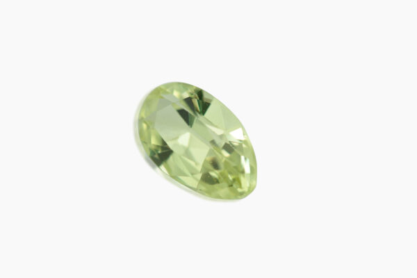 Chrysoberyl Pearshape 1.44ct - Image 2